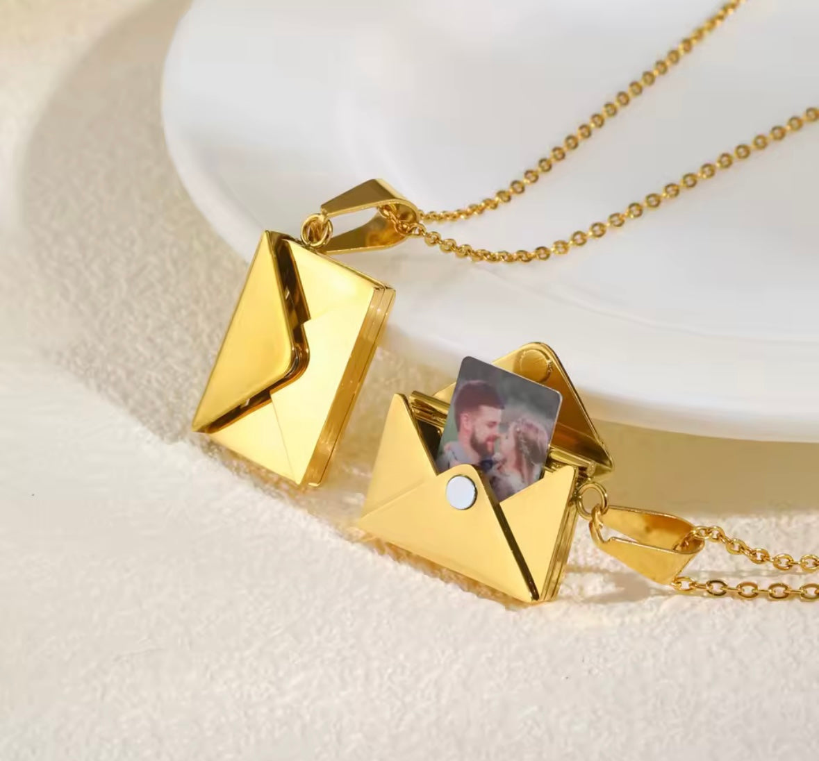 ✨ Personalizirana ogrlica s fotografijom