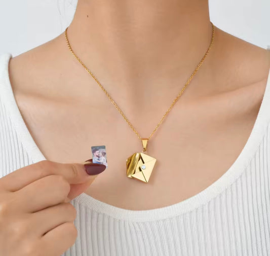 ✨ Personalizirana ogrlica s fotografijom